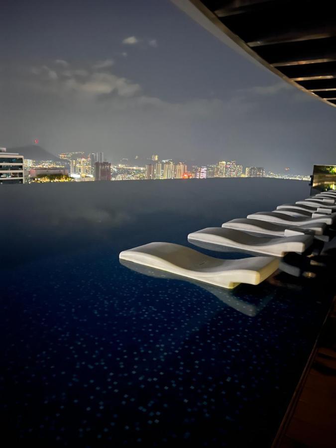 Luxury Suites At Eaton Klcc 쿠알라룸푸르 외부 사진