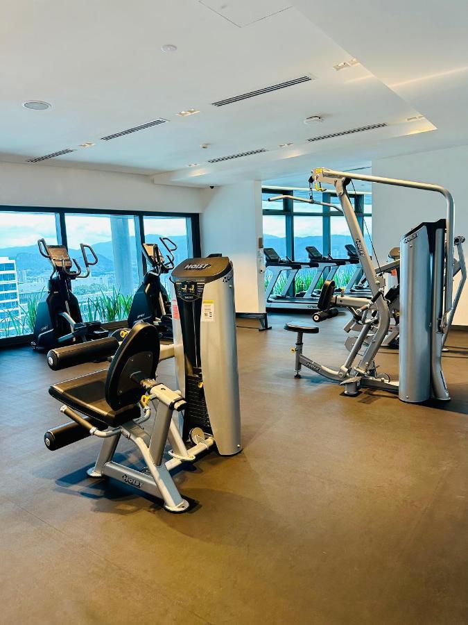 Luxury Suites At Eaton Klcc 쿠알라룸푸르 외부 사진