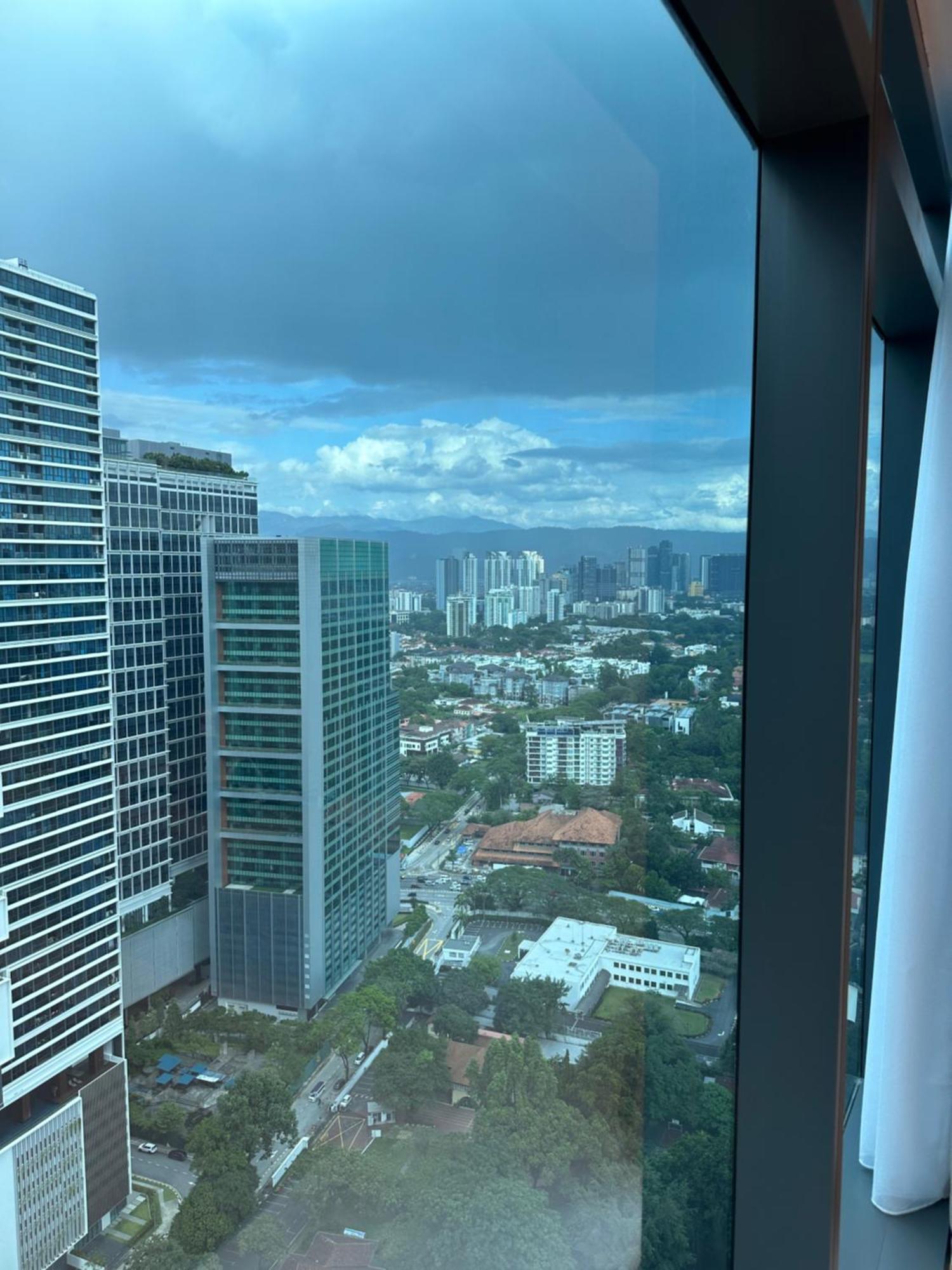 Luxury Suites At Eaton Klcc 쿠알라룸푸르 외부 사진